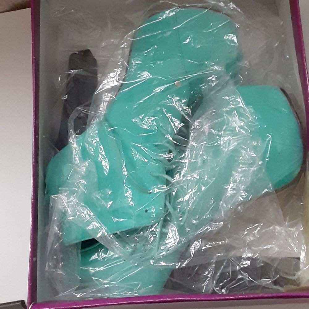 Speed limit 98 never worn have